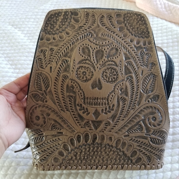 Skull | Hand Tooled Leather Backpack - Picture 1 of 11